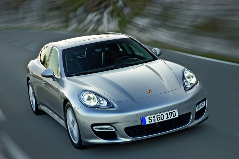 Illustration for article titled Cover Your Eyes: The Porsche Panamera Mega Gallery